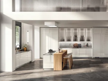 Cucina su misura Carattere 02 in laccato Lucido Bianco Prestige di Scavolini